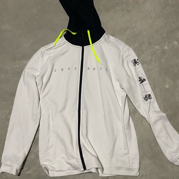 Nike zip up - Picture 2 of 4